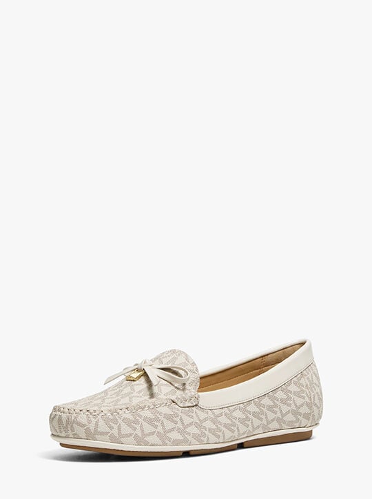 michael kors حذاء لوفر جولييت