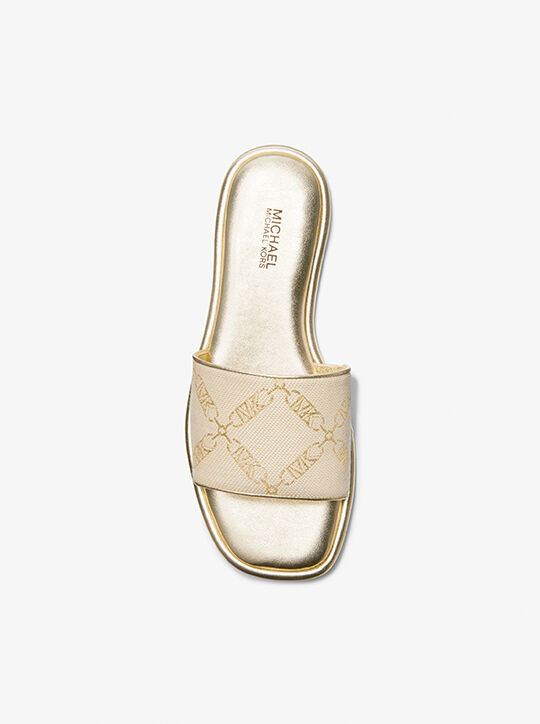 صندل منزلق من الجاكار بشعار إمباير هايورث ميتاليك michael kors صندل منزلق من الجاكار بشعار إمباير هايورث ميتاليك