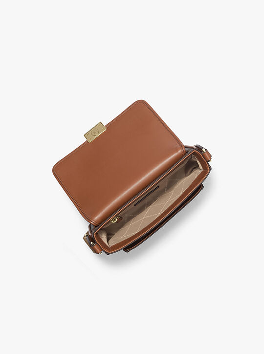 michael kors bradshaw medium signature logo messenger bag