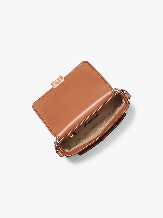 michael kors bradshaw medium signature logo messenger bag