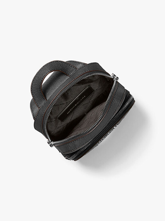 Hudson Signature Logo Sling Pack michael kors hudson signature logo sling pack