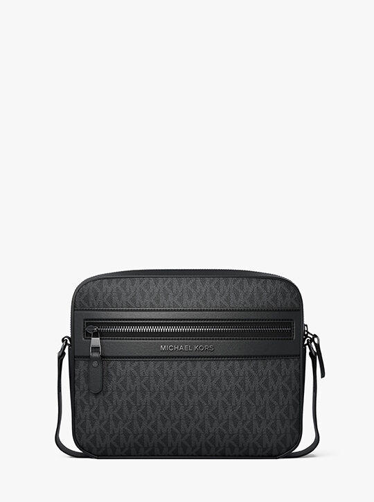 michael kors jet set signature logo crossbody bag