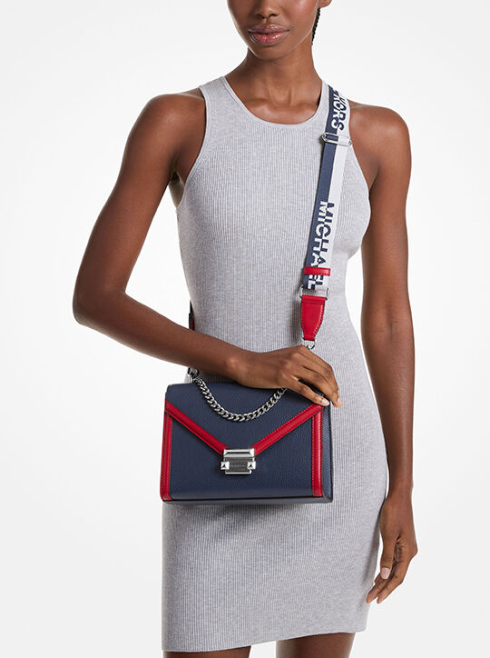 michael kors حقيبة كتف ويتني متوسطة الحجم ثنائية اللون