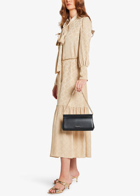 michael kors حقيبة كارمين متوسطة الحجم من الجلد المحبب