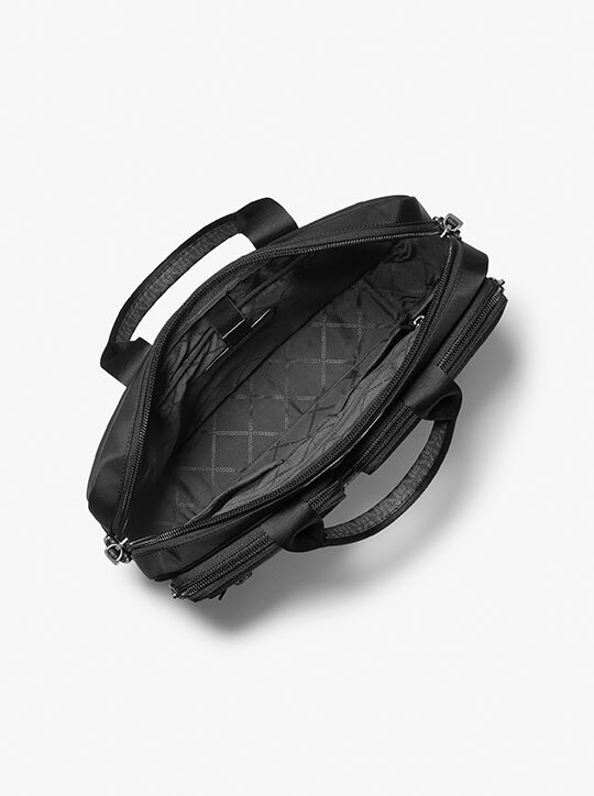 حقيبة بروكلين نايلون michael kors حقيبة بروكلين نايلون