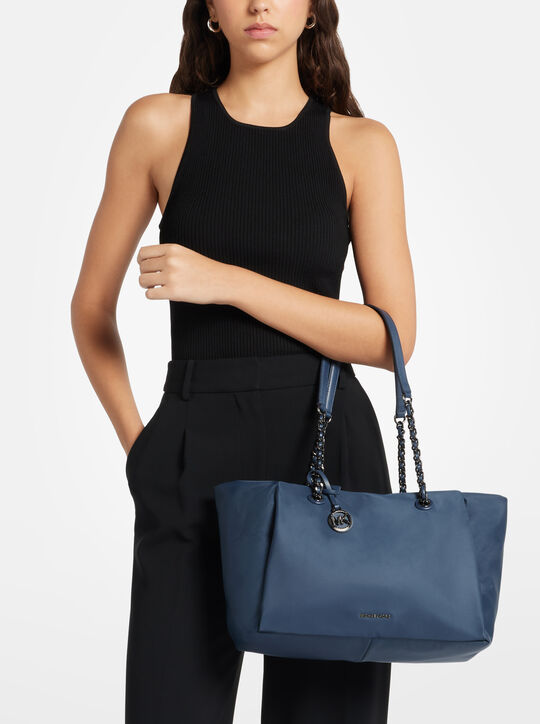 michael kors حقيبة جورجيا الصغيرة المصنوعة من النايلون