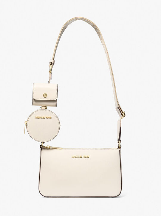 حقيبة كروس من جلد سافيانو جيت سيت مع حافظة لهاتف Apple Airpods Pro® michael kors حقيبة كروس من جلد سافيانو جيت سيت مع حافظة لهاتف apple airpods pro