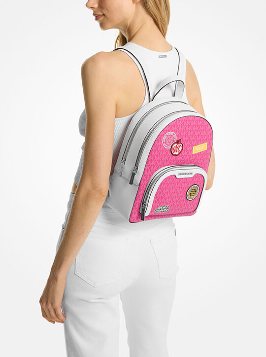 michael kors حقيبة ظهر جايسي متوسطة الحجم مزينة بشعار الماركة