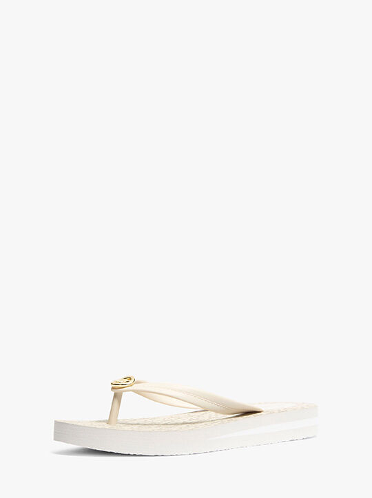 michael kors posie signature logo flip flop